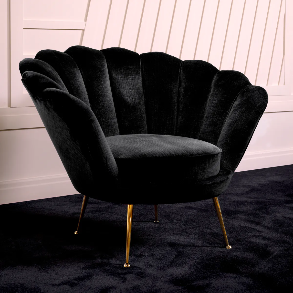 Trapeze chair