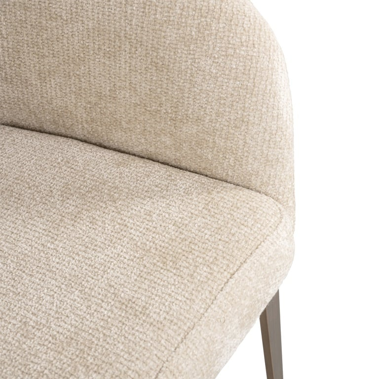 Chair Kenzi