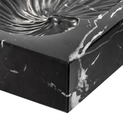 Conchiglia black marble object